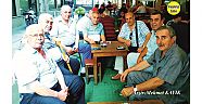İstanbul Şirinevler’de Bir Araya Gelmiş, Merhum Ahmet Kaplan, Abdulgani Elaslan, Halil Özkılavuz, Mahmut Topkan, Rehan Kaya, Orhan Günhan ve Vahap Kılınç