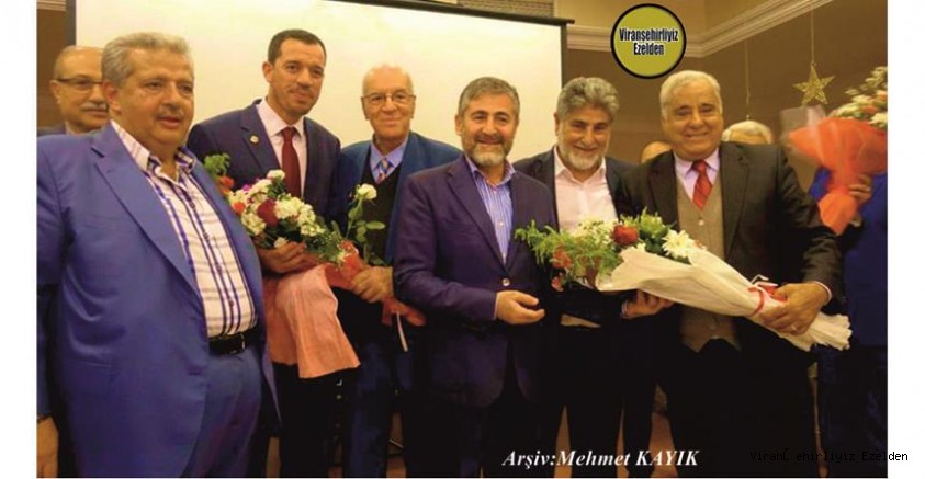 İstanbul Viranşehirliler Derneğinde Bir Araya gelmiş, Sevilen Güzel İnsan, Hacı Suphi Akışık, Fethi Nebati, Av. Mustafa Kuran, Eski Maliye ve Hazine Bakanı Nureddin Nebati