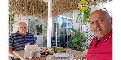 Emekli Nüfus Müdürü Mahmut Nedim Can ve Viranşehir Lisesi Eski Öğretmenlerinden Şaban Sezginer(Şaban Hoca)