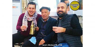 Viranşehir’de Mırra(Acı Kahve)’nın Piri olarak anılan, Ahmet Barik(Karadayı), 01 Ekim 2024 Günü Vefat etmiş, Merhum İlhan Derintaş