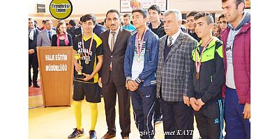 Viranşehir’de Uzun Yıllar İlçe Milli Eğitim Müdürü olarak Görev Yapmış, Sevilen İnsan Emekli Müdür Ömer Sağır