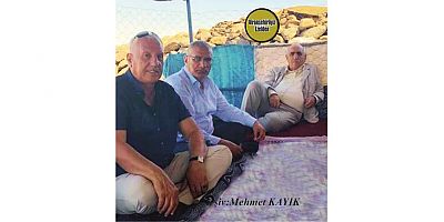 Viranşehir’de Uzun Yıllardan Beridir Dava Adamlığı, Kanaat Önderliği Yapmış, Sevilen Sayılan İnsan Avukat Mehmet Öztürk Arkadaşı İş İnsanı Abdulhalim Tepret(Hacı Hilmi) ve Mehmet Yüzücü