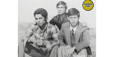 Viranşehir Lisesinde Öğretmenlik Yapmış, Sevilen İnsan Mehmet Ulutaş, Arkadaşları Abdulkadir Çuvanlıoğlu ve Merhum Mahmut Acar