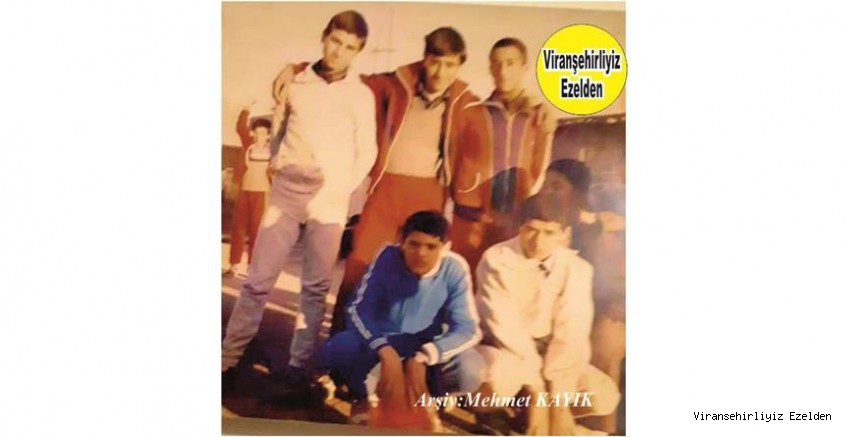 1986 Yılında Viranşehir Lisesi Eski Öğrencilerinden, Yılmaz Güngör, Tahir Denktaş, Sinan Yayan,Davut Kaymaz ve Arkadaşları Sedat