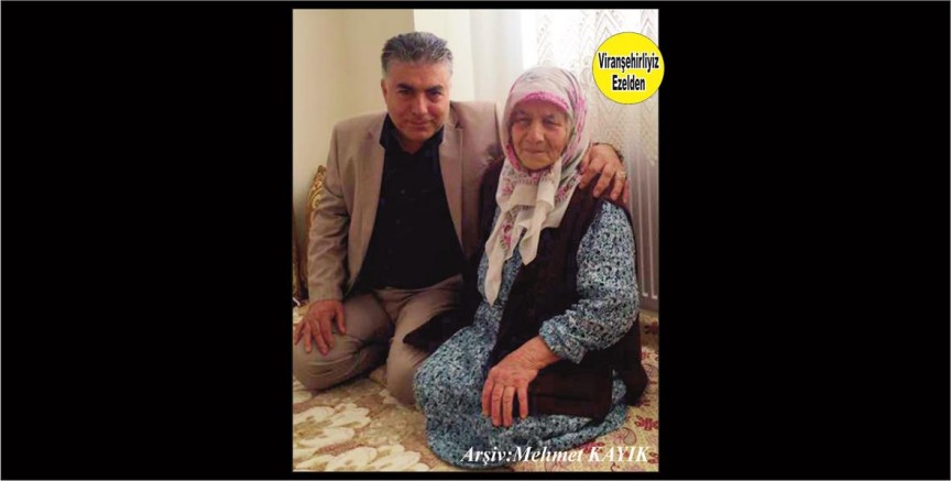 Adana Çukurova Şanlıurfalılar Derneği Başkanı Mehmet Kapan ve Annesi