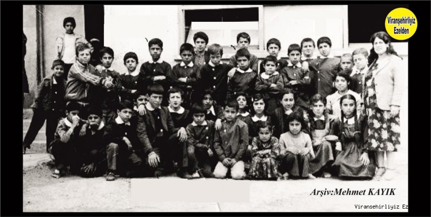 Atatürk İlkokulu Eski Öğretmenlerinden Olan, Öğretmen Gülcihan Sert, Eski Öğrencilerinden, Mesut Bayraktar, Mehmet Sert, Abdulkerim Etli, Ömer Alıcı