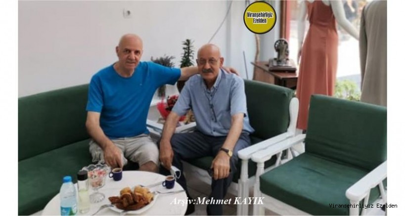 Çanakkale’de Yaşayan Emekli Banka Müdürlerimizden Sevilen İnsan Mehmet Satmaz ve Usta Terzi Mahmut Büyükçepik’e Ait Mahmut Büyükçepik