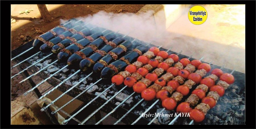 Domatesli Kebap ve Patlıcanlı Kebap