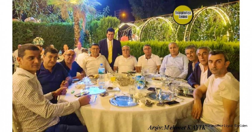 Ege Viranşehirliler Derneği Başkanı Mesut Özkan, Sanatçı Erol İşcan, Hüsnü Çakar, Tahsin Nergiz, Mehmet İnci, Mustafa Yaşar, Abdurrahman Seyrek