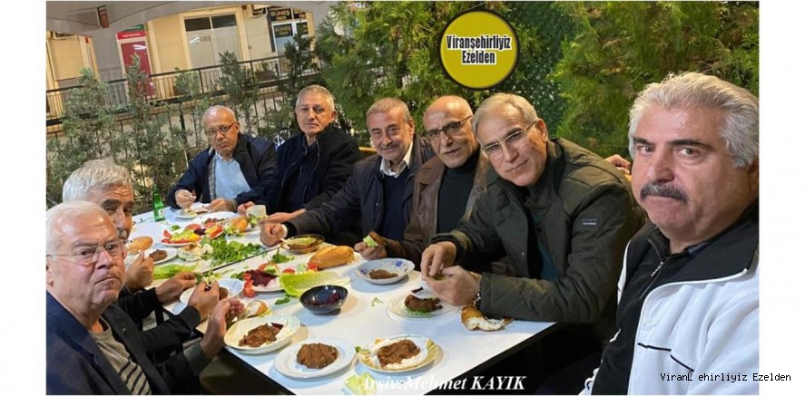 Gazetemiz Türkiye Gündemi Gazetesi – Viranşehirliyiz Ezelden Gazetesi Köşe Yazarı Siyasetçi Gazeteci Araştırmacı Yazar Lokman Şıhanlıoğlu ve Dr. İbrahim Turan(Köran)