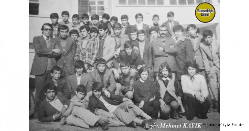 Hemşehrimiz 1973 Yılı Viranşehir Lisesi Eski Öğrencilerinden, Merhum Abdülkadir Bingöllü, Merhum Ahmet Güreş, Merhum Abdo Hançer, Naci Alhas, Lütfü Sevmezler, Öğretmen İbrahim Şahin, Öğretmen Kemal Selimoğlu