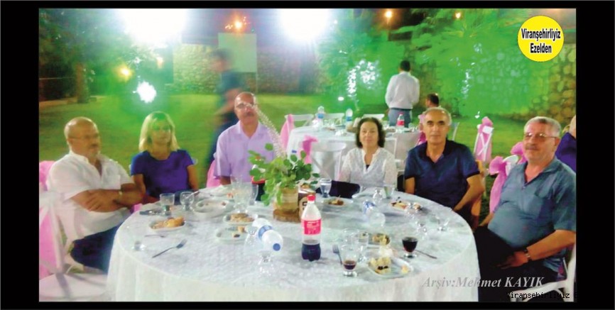 Hemşehrimiz Arif Toptal, İsmail Şimşek, Eniştesi Mustafa Köroğlu,  Şefika Köroğlu, Mahmut Turgut ve Eşi  Yurdanur Turgut