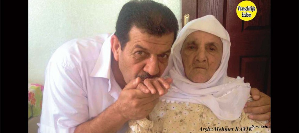 Hemşehrimiz Değerli annelerimizden olan, Merhume Hacı Ayşe Güzelses ve Oğlu Necati Güzelses