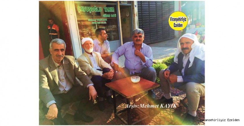 Hemşehrimiz Viranşehir’de Melle Sor olarak tanınan Abdulaziz Çalışkan, Seydi Köroğlu, Mehmet Yorulmaz ve Arkadaşı