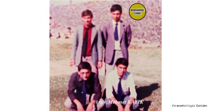  Hemşehrimiz Viranşehir Lisesi Eski Öğrencilerinden Merhum Cafer Tayyar Sever, Halil Polat, Ali Orman ve Arkadaşı