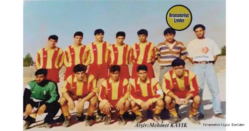 Viranşehir’de Başarılı Futbolcuların Oluşturduğu Takım Kadrosu Futbolcularından, Seyfettin Çelik, Mehmet Özalhas(Kaptan), Şakir İlbaş