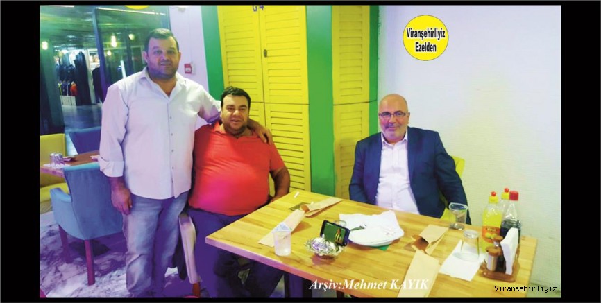 İstanbul Esenler Otogarında Yeni kebap Salonu açmış, Mustafa Bahçeci, Mustafa Günhan ve İbrahim Baş