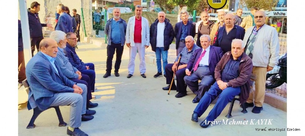  İstanbul Viranşehirliler Derneği Başkan Yardımcısı Hacı Mustafa Akyürek, Yönetim Kurulu Üyesi Mehmet Yavuzkaplan, Orhan Günhan