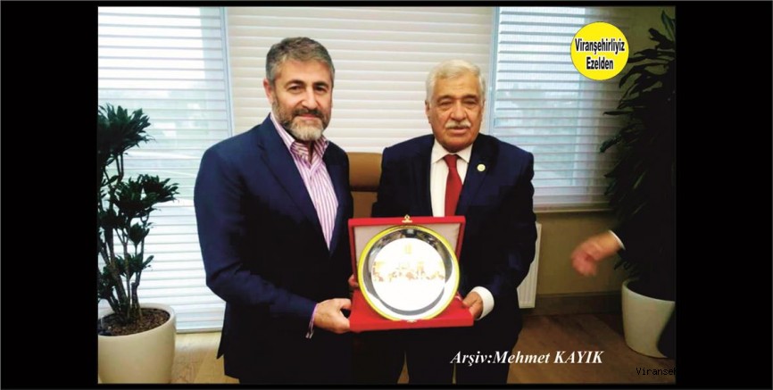 İstanbul Viranşehirliler Derneği Başkanı Necati Erol, Maliye Bakan Yardımcısı Nureddin Nebati