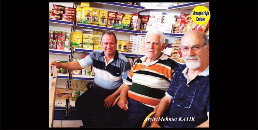 İzmir’de Yaşayan Öğretmen Mehmet Küçük, Arkadaşı Mehmet Nuri Duygu ve Ekrem Karakaya