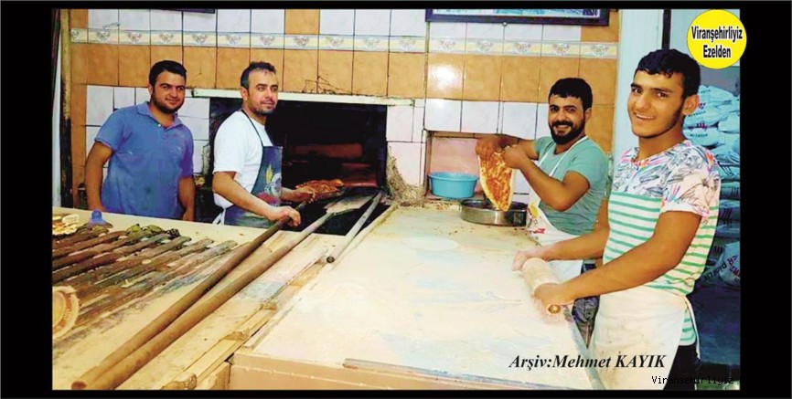  Kale Fırını Personellerinden Abdurrahman Varol, Hacı Varol ve Elemanları