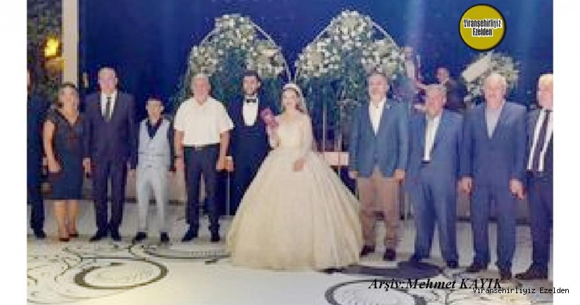 Mahmut Gören’in Oğlu Şahin Gören’in Düğün Törenine Katılım yapan, İş İnsanı Mustafa Akyürek, Bursa Büyükşehir Belediye Başkanı Alinur Aktaş