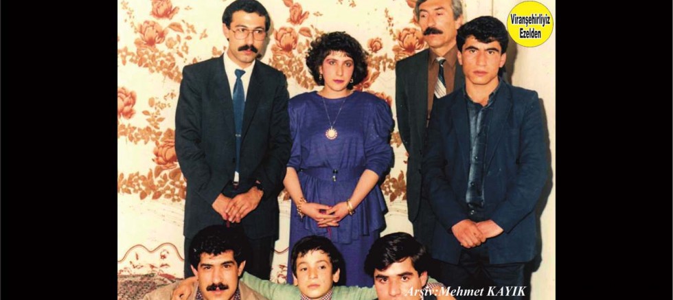 Merhum Ahmet Küçük, Nusret Hançer, Eşi Melek Hançer, Celal Yazmacı, Şeyhmus Hançer ve Mehmet Barzani Kumaraslan