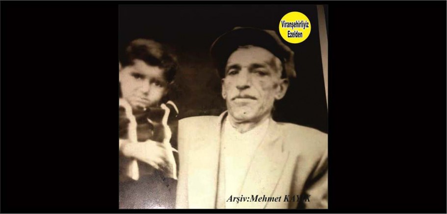 Merhum Ramazan Akkaya ve Torunu Mehmet Akkaya