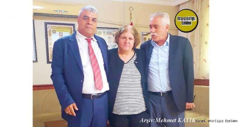 Mersin Viranşehirliler Derneği Başkan Yardımcısı Nuri Öztürk,  Muazzez Araç ve Mehmet Emin Çeken