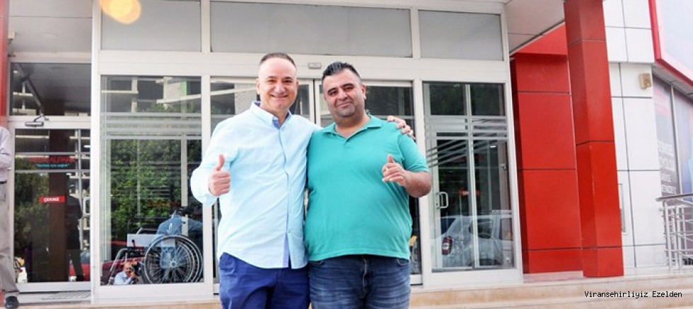 MİDE KÜÇÜLTME AMELİYATI LAPAROSKOPİK YÖNTEMLE YAPILDI