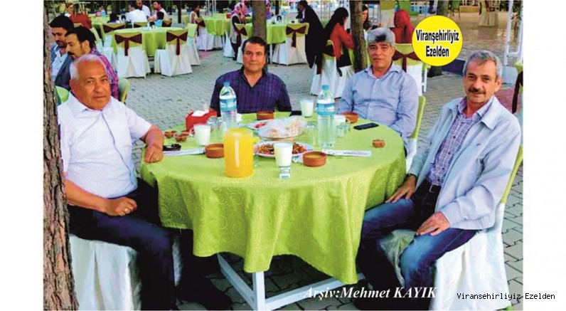 Müdür Abdulkadir Yolcu, Müdür Hacı Doğan, Emekli Banka Müdürü Süleyman Torunlu ve Emekli PTT Memuru Mehmet Büyükturan