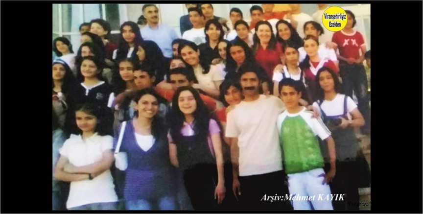 Müdür Mahmut Turgut ve Öğretmenleri