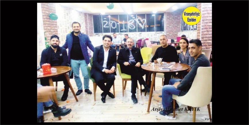  Müzik Dalında Viranşehir’de Yeni Yetişen Gençlerimizden Aslan Çetinkaya, Lion Spor Center İşletmecisi Eyyüp Göl, Halil Yağan ve Arkadaşları