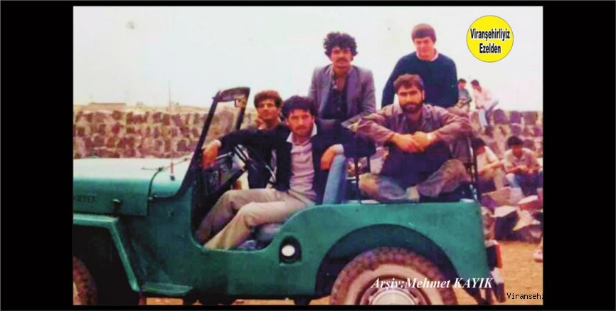 Necat Yaşar, Aziz Uçuk(Kaportacı Aziz Usta), İbrahim Kahraman(Babi), Fetih Gökoğlu(Fethi Usta), Celâl Öztürk(Celale Kato) ve Arkadaşı