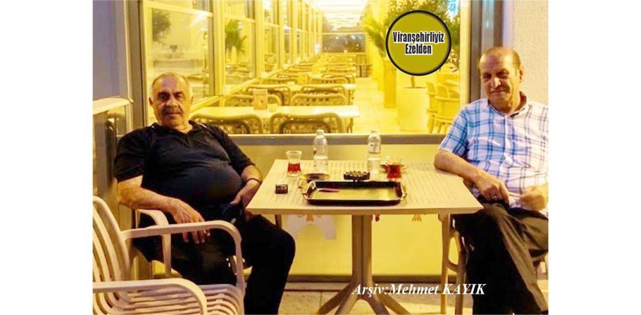 Viranşehir’de 68 Kuşağı Olarak Bilinen Sosyal Demokratlardan Sevilen İnsan Sinan Demir ve Arkadaşı Emekli Öğretmen M. Fahri Kaya