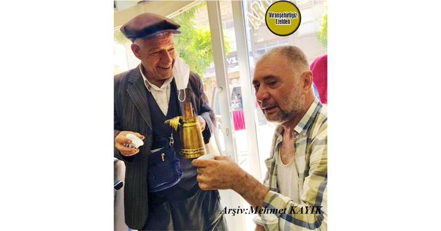 Viranşehir’de Mırra(Acı Kahve) Sektöründe Esnaflık Yapan, Ahmet Barik ve Mehmet Yıldız