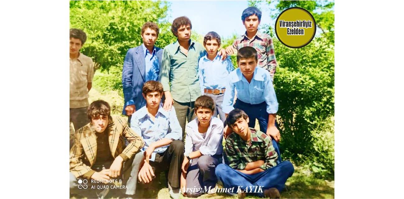 Viranşehir Lisesi Eski Öğrencilerinden Mehmet Kayık, Mustafa Kılıç, Ramazan Orman, Bahri Ekinci, Sefer Aytar, Eyyüp Sağır, İhsan Aydoğan, Merhum Basri Gören, Merhum Remzi Çakar(Diko) ve Merhum Amin Sürücü