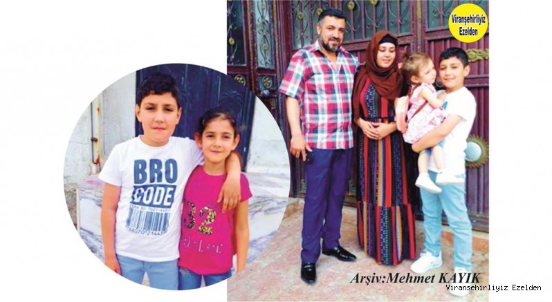 Sakarya İlkokulunda Görevli Personellerden olan, Emrullah Kahraman, Eşi Müzeyyen Kahraman, Oğlu Abdulkadir Kahraman, KIzları Fatime Kahraman ve Elif Kahraman
