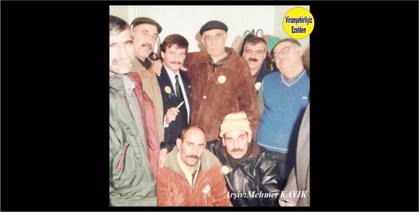 Şanlıurfa Eski Milletvekili Merhum Mehmet Feyzi Şıhanlıoğlu, Merhum Necat Özaslan, Cuma  Özaslan, Mahmut Şavlı ve Akrabaları