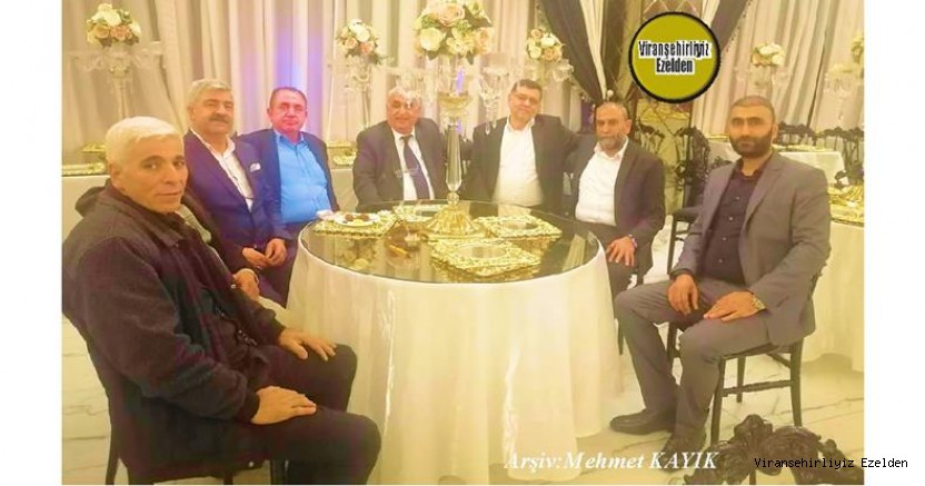 stanbul’da Düğün Töreninde Bir araya gelmiş, Ali Göl, Mehmet Can, Osman Özkılavuz, Ahmet Yargül, Müslüm Can, Tahsin Nergiz, Osman Sayan 