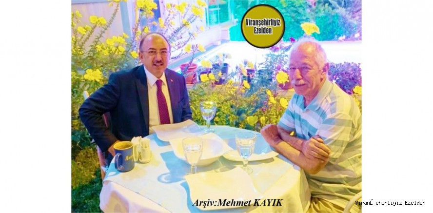 Timur Keleşabdioğlu(Timur Beg) ve Kardeşi İle Dönem Viranşehir Belediye Başkanı olarak Görev yapmış, Sevilen İnsan İbrahim Halil Mirkeleşabdi(Keleşabdioğlu- Halil Beg)