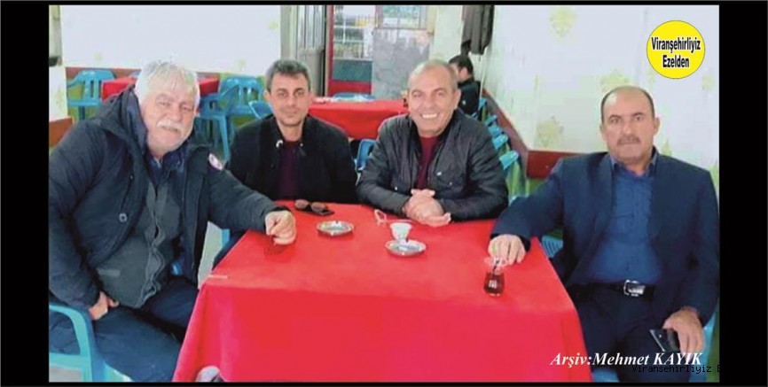 Topkan Cafede Birayara gelen Berber Ekrem Önen, Atalay Şenbayram, İbrahim Erol ve İbrahim Kahraman