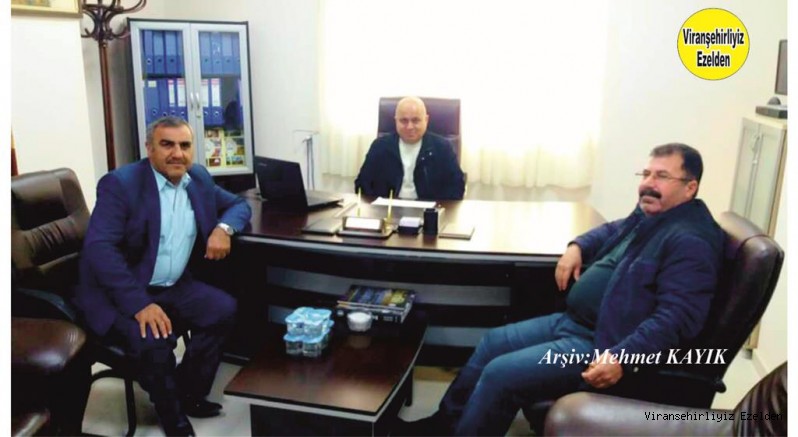 Viranşehir Bakkalar bayiler Odası Başkanı Eyyüp Kuranlıoğlu, Esnaflarımızdan İbrahim Kızılay ve Hıdır Görür