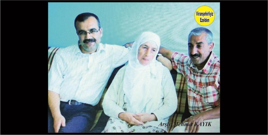 Viranşehir Belediyesinde Fen Memuru olarak Yıllarca Görev Yapmış, İnşaat Mühendisi Merhum Hasan Erol, Annesi Merhume Hacı Sakine Erol ve Lise Eski Müdürü Orhan Seyfioğlu