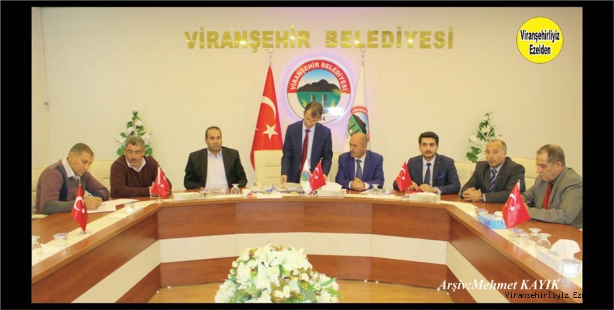 VİRANŞEHİR BELEDİYESİNDEN EĞİTİM GÖREN GENÇLERE “5 ADET HALI SAHA” DESTEĞİ