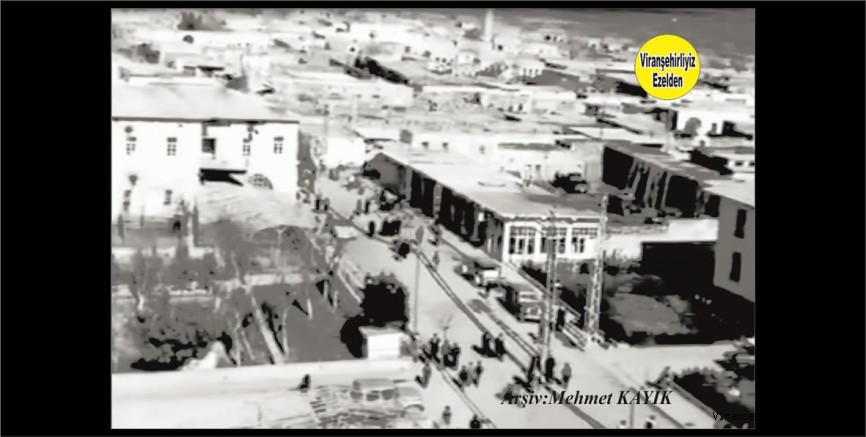 Viranşehir Ceylanpınar Caddesi Eski Hükümet Konağına Ait 1970 li Yıllarda Çekilmiş Bir Fotoğraf  