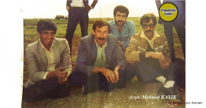 Viranşehir Cınaz köyünden Merhum Hızeyım Ekinci Merhum Mehmet Kaya ve Gazeteci Ferhat Özer