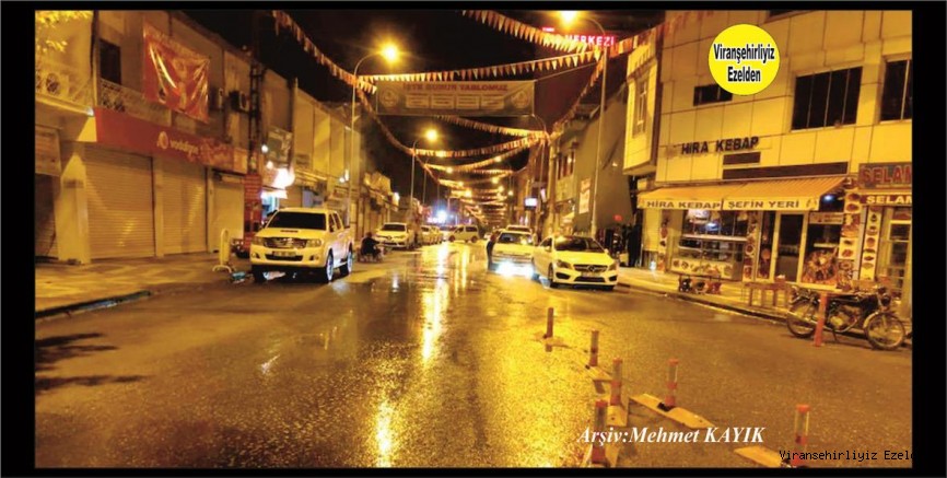 Viranşehir Cumhuriyet Meydanında Gece Görüntüsü