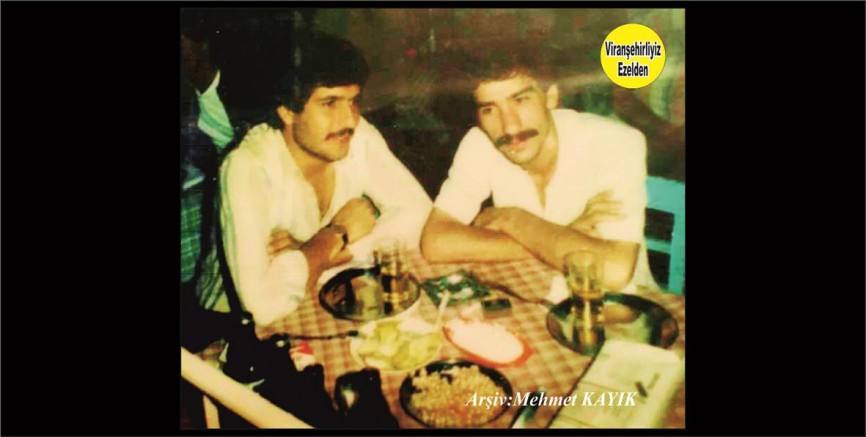 Viranşehir’de 1985 li yıllarda Çok Samimi İki Dost olan Merhum Mahmut Pıçak ve Abdurrahim Duygu