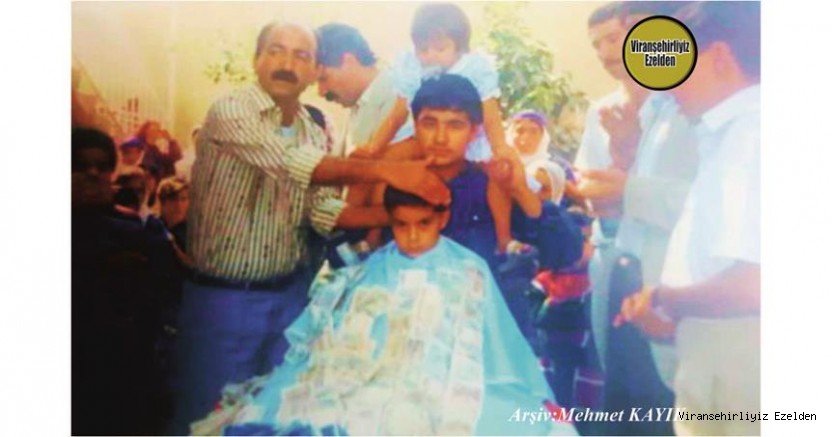 Viranşehir’de berber Hassun olarak tanınan Merhum Hassun Erol, Mehmet Sert, Yeğeni Uğur Sert ve Diğer Akrabaları